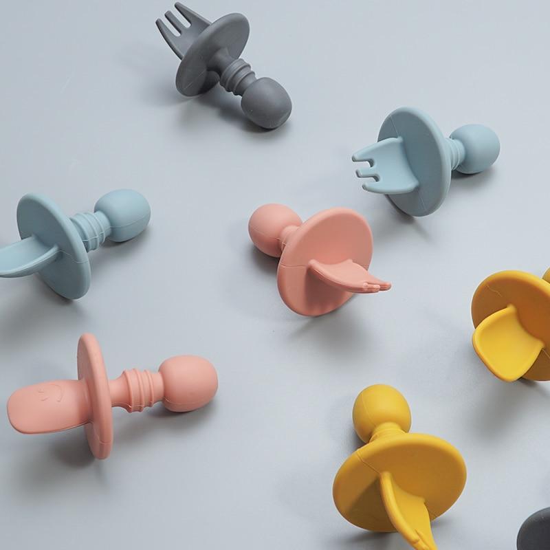 CuttieSpoon™ | Cuillère et fourchette pour bébé | Maman - Bambins et compagnie